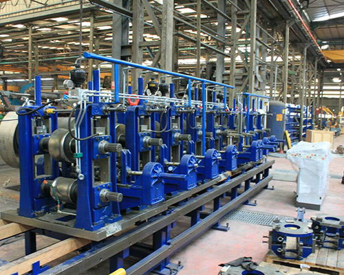 山西螺旋焊管機(jī)組 太原華欣誠(chéng)機(jī)電設(shè)備 山西螺旋焊管機(jī)組廠家